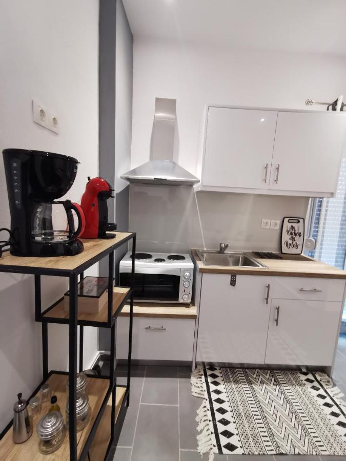 A&D Central Apartment Волос Екстериор снимка